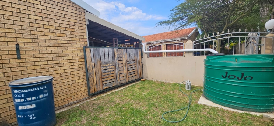 3 Bedroom Property for Sale in Noorsekloof Eastern Cape